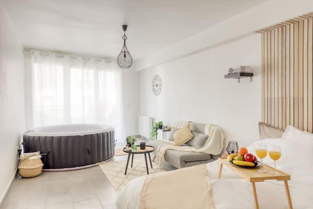 Super Appartement Cosy-Jacuzzi Proche De Paris Rosny-sous-Bois Kültér fotó